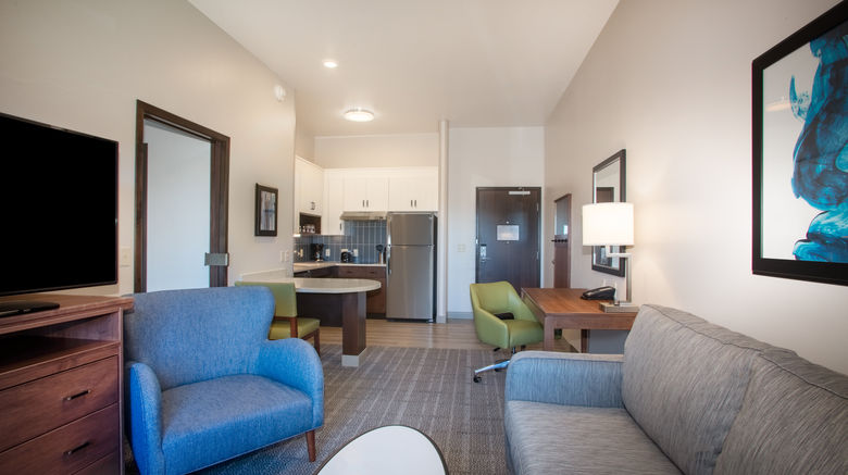 <b>Staybridge Stes Sioux Falls Southwest Suite</b>. Images powered by <a href="https://www.leonardoworldwide.com/" title="Leonardo Worldwide" target="_blank">Leonardo</a>.