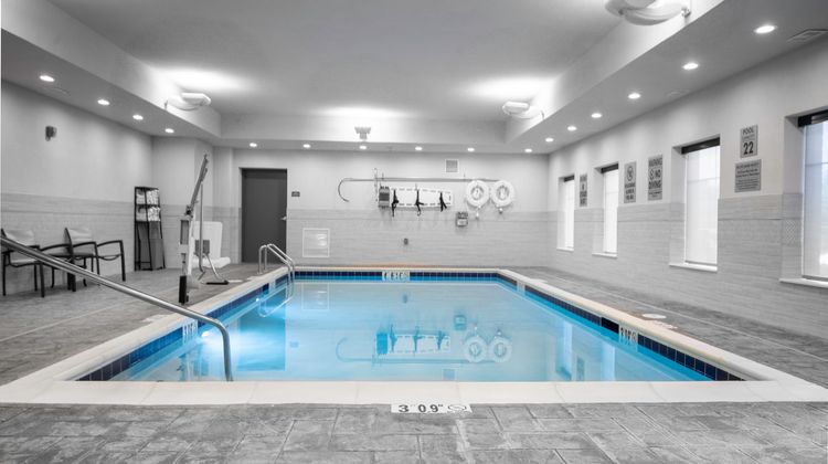 Staybridge Suites Florence Pool