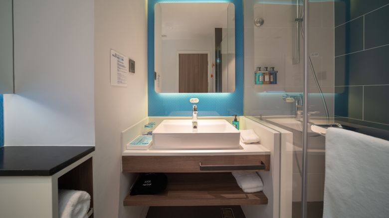 <b>Holiday Inn Express Huaibei City Center Room</b>. Images powered by <a href="https://www.leonardoworldwide.com/" title="Leonardo Worldwide" target="_blank">Leonardo</a>.