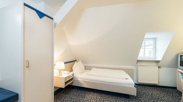 <b>Hotel Am Markt Room</b>. Images powered by <a href="https://www.leonardoworldwide.com/" title="Leonardo Worldwide" target="_blank">Leonardo</a>.