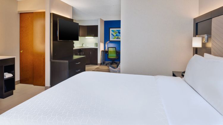 Holiday Inn Express Blacksburg Room
