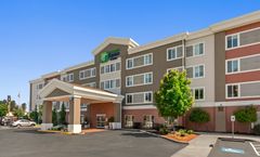 Holiday Inn Express & Suites Sumner