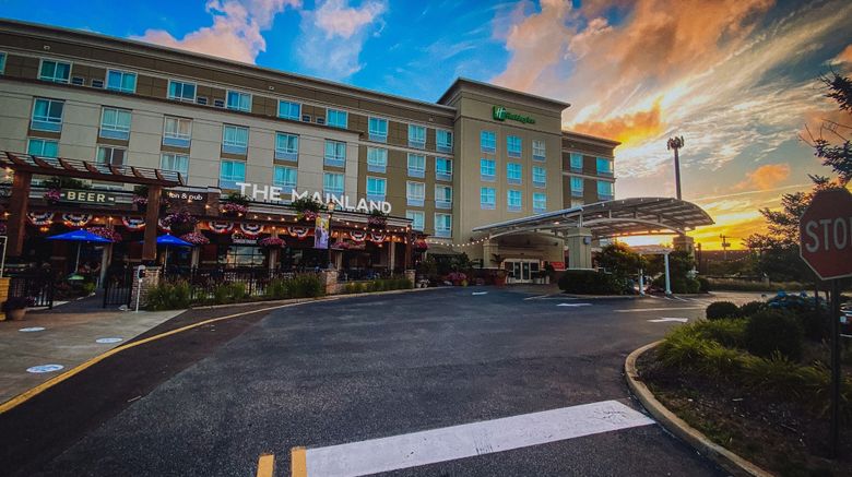 Holiday Inn Manahawkin/Long Beach Is Exterior. Images powered by <a href="https://www.leonardoworldwide.com" target="_blank" rel="noopener">Leonardo</a>.