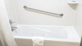 <b>Holiday Inn Express Hotel & Suites Room</b>. Images powered by <a href="https://www.leonardoworldwide.com/" title="Leonardo Worldwide" target="_blank">Leonardo</a>.