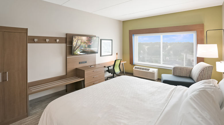 <b>Holiday Inn Express South Bartram Park Room</b>. Images powered by <a href="https://www.leonardoworldwide.com/" title="Leonardo Worldwide" target="_blank">Leonardo</a>.