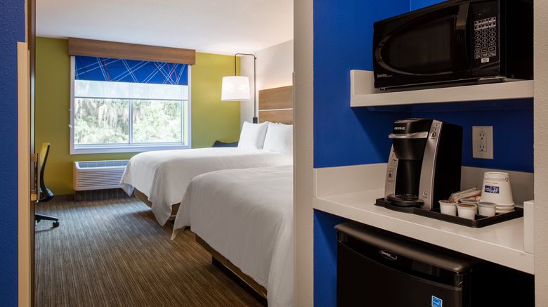 <b>Holiday Inn Express & Stes DeLand South Room</b>. Images powered by <a href="https://www.leonardoworldwide.com/" title="Leonardo Worldwide" target="_blank">Leonardo</a>.