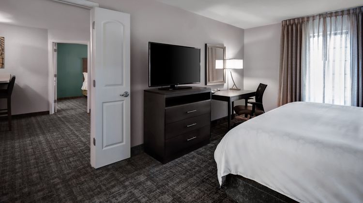 Staybridge Suites Holland Room