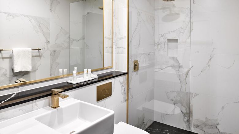 <b>Crowne Plaza Sydney Burwood Room</b>. Images powered by <a href="https://www.leonardoworldwide.com/" title="Leonardo Worldwide" target="_blank">Leonardo</a>.