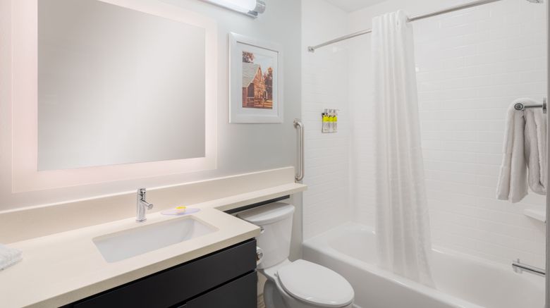 <b>Candlewood Suites Cookeville Room</b>. Images powered by <a href="https://www.leonardoworldwide.com/" title="Leonardo Worldwide" target="_blank">Leonardo</a>.