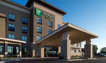 Holiday Inn & Suites Idaho Falls