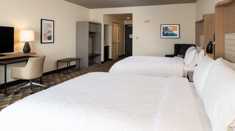 <b>Holiday Inn & Suites Idaho Falls Room</b>. Images powered by <a href="https://www.leonardoworldwide.com/" title="Leonardo Worldwide" target="_blank">Leonardo</a>.