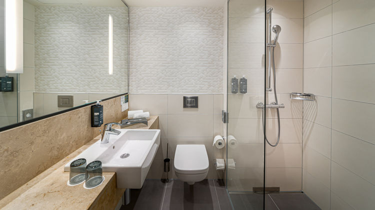 Holiday Inn Mannheim City-Hauptbahnhof Room