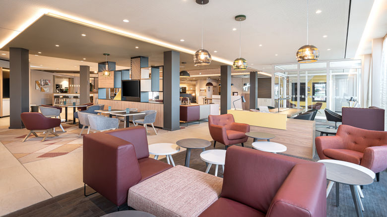 <b>Holiday Inn Mannheim City-Hauptbahnhof Lobby</b>. Images powered by <a href="https://www.leonardoworldwide.com/" title="Leonardo Worldwide" target="_blank">Leonardo</a>.