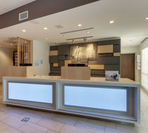 Holiday Inn Express & Suites Civic Ctr Lobby