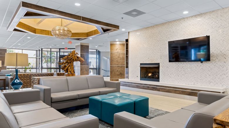 <b>Holiday Inn Johnson City Lobby</b>. Images powered by <a href="https://www.leonardoworldwide.com/" title="Leonardo Worldwide" target="_blank">Leonardo</a>.