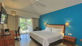 Holiday Inn Huatulco Room