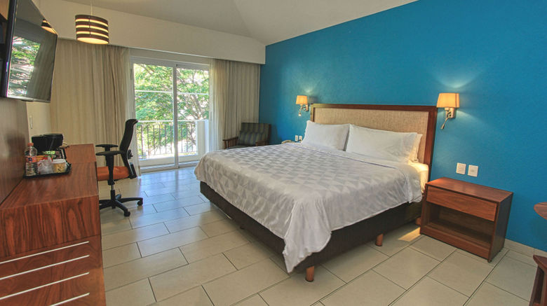 <b>Holiday Inn Huatulco Room</b>. Images powered by <a href="https://www.leonardoworldwide.com/" title="Leonardo Worldwide" target="_blank">Leonardo</a>.