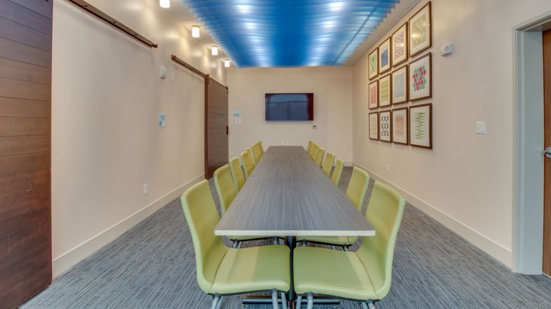 <b>Holiday Inn Express & Suites Union City Meeting</b>. Images powered by <a href="https://www.leonardoworldwide.com/" title="Leonardo Worldwide" target="_blank">Leonardo</a>.