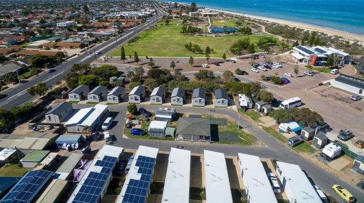 Discovery Parks Adelaide Beachfront Exterior