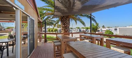 Discovery Parks Adelaide Beachfront Exterior