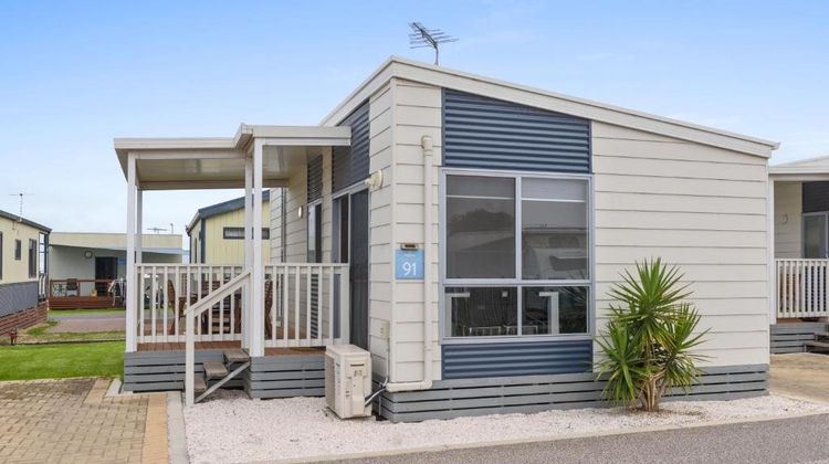 Discovery Parks Adelaide Beachfront Exterior