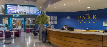 Park Hotel Lobby