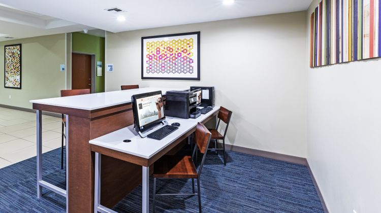 Holiday Inn Express Hotel & Suites Pryor Other