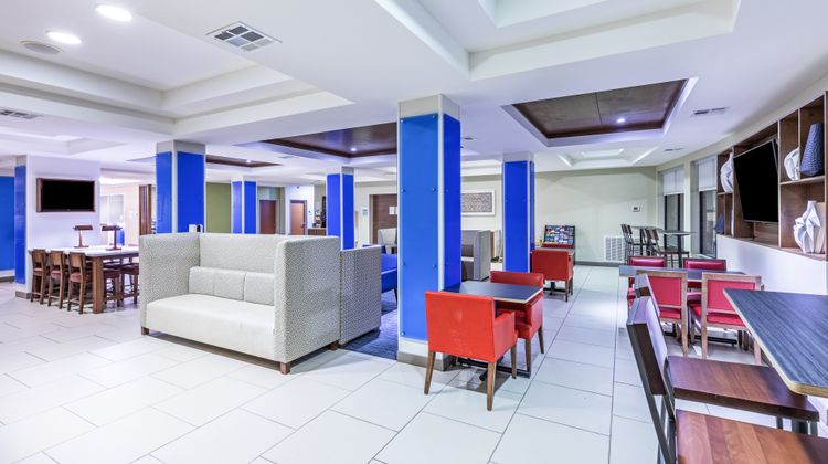 Holiday Inn Express Hotel & Suites Pryor Restaurant