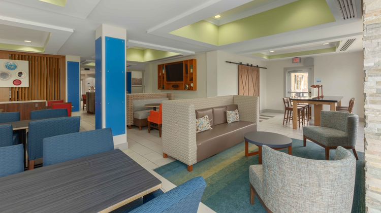 Holiday Inn Express & Suites Binghamton Restaurant