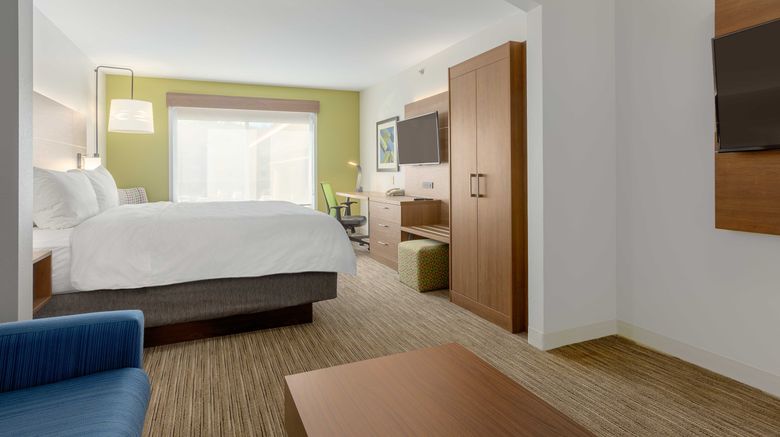 <b>Holiday Inn Express & Suites Binghamton Suite</b>. Images powered by <a href="https://www.leonardoworldwide.com/" title="Leonardo Worldwide" target="_blank">Leonardo</a>.