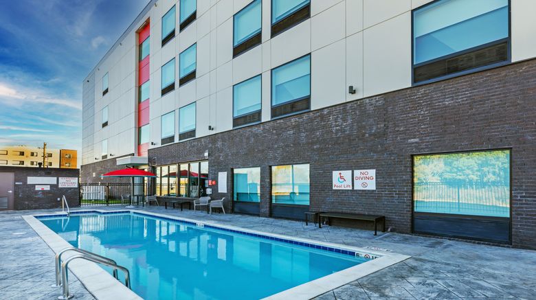 <b>avid hotel Bentonville-Rogers Pool</b>. Images powered by <a href="https://www.leonardoworldwide.com/" title="Leonardo Worldwide" target="_blank">Leonardo</a>.