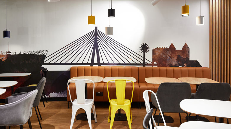 <b>Holiday Inn Express Warsaw - The HUB Restaurant</b>. Images powered by <a href="https://www.leonardoworldwide.com/" title="Leonardo Worldwide" target="_blank">Leonardo</a>.