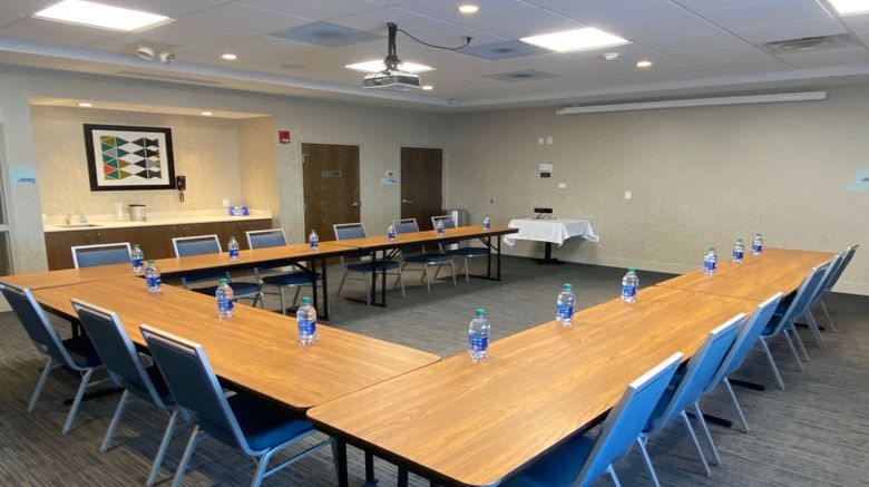 <b>Holiday Inn Express & Suites Toledo Sout Meeting</b>. Images powered by <a href="https://www.leonardoworldwide.com/" title="Leonardo Worldwide" target="_blank">Leonardo</a>.