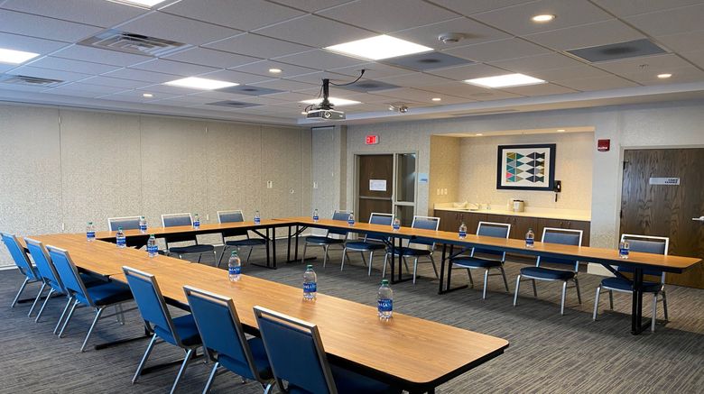 <b>Holiday Inn Express & Suites Toledo Sout Meeting</b>. Images powered by <a href="https://www.leonardoworldwide.com/" title="Leonardo Worldwide" target="_blank">Leonardo</a>.