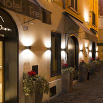 Hotel Trevi