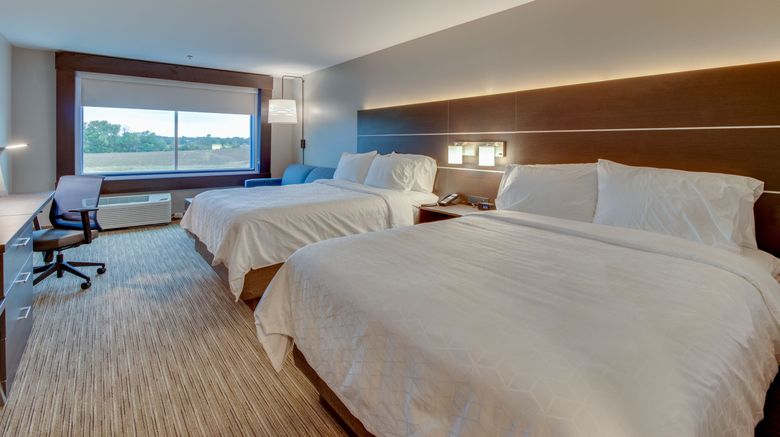 <b>Holiday Inn Express & Suites Union City Suite</b>. Images powered by <a href="https://www.leonardoworldwide.com/" title="Leonardo Worldwide" target="_blank">Leonardo</a>.