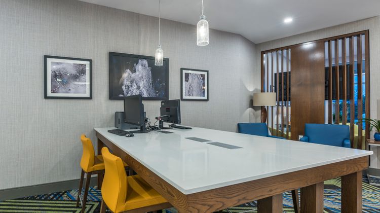 Holiday Inn Express & Suites Moncton Other