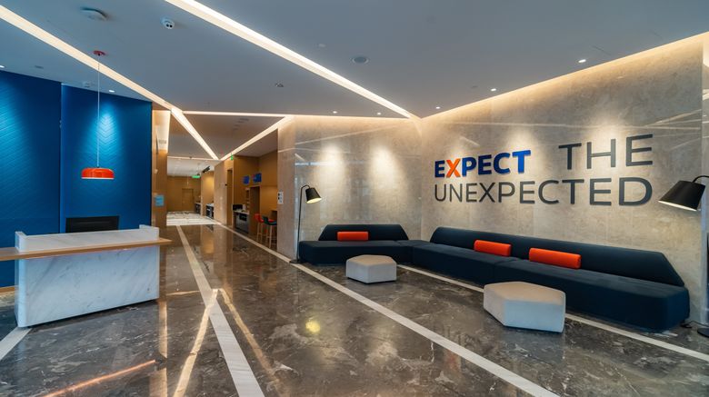 <b>Holiday Inn Express Jiangbei Yushan Lobby</b>. Images powered by <a href="https://www.leonardoworldwide.com/" title="Leonardo Worldwide" target="_blank">Leonardo</a>.