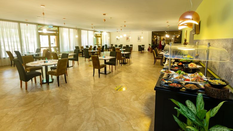 <b>Accra City Hotel Restaurant</b>. Images powered by <a href="https://www.leonardoworldwide.com/" title="Leonardo Worldwide" target="_blank">Leonardo</a>.