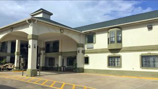 Scottish Inn Houston Six Flags