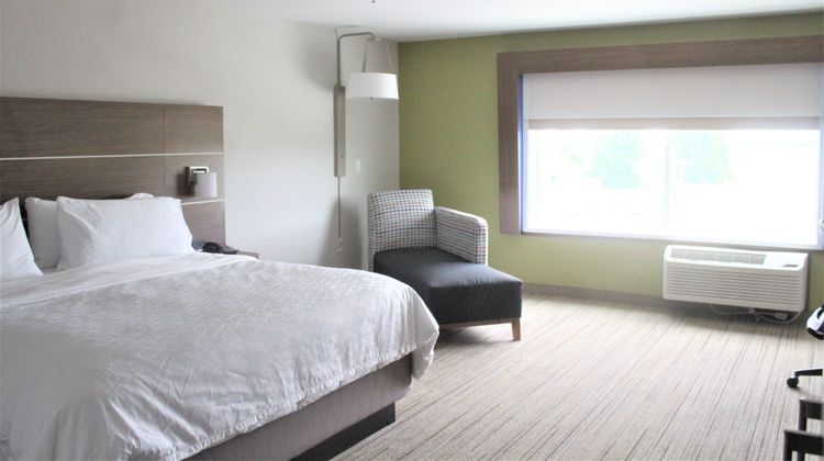 Holiday Inn Express & Stes Kokomo South Room