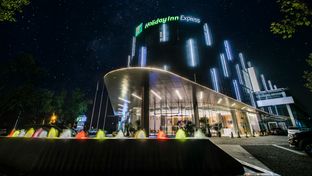 Holiday Inn Express Songjiang Fangta