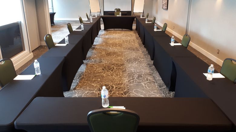 <b>Holiday Inn Vancouver Airport- Richmond Meeting</b>. Images powered by <a href="https://www.leonardoworldwide.com/" title="Leonardo Worldwide" target="_blank">Leonardo</a>.