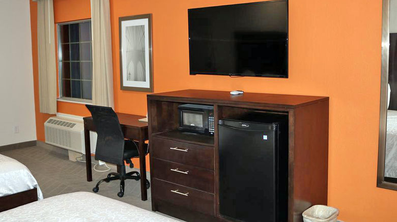 <b>Scottish Inns & Suites Room</b>. Images powered by <a href="https://www.leonardoworldwide.com/" title="Leonardo Worldwide" target="_blank">Leonardo</a>.