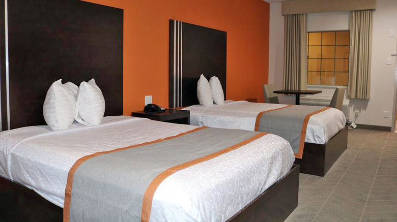 <b>Scottish Inns & Suites Room</b>. Images powered by <a href="https://www.leonardoworldwide.com/" title="Leonardo Worldwide" target="_blank">Leonardo</a>.