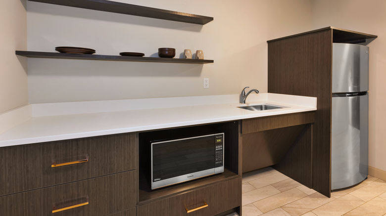 <b>Hotel Indigo Rochester Downtown Suite</b>. Images powered by <a href="https://www.leonardoworldwide.com/" title="Leonardo Worldwide" target="_blank">Leonardo</a>.