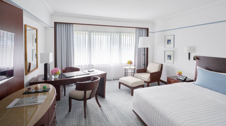 The Peninsula Manila Room
