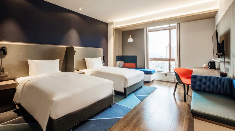 <b>Holiday Inn Express Free Trade Zone Room</b>. Images powered by <a href="https://www.leonardoworldwide.com/" title="Leonardo Worldwide" target="_blank">Leonardo</a>.