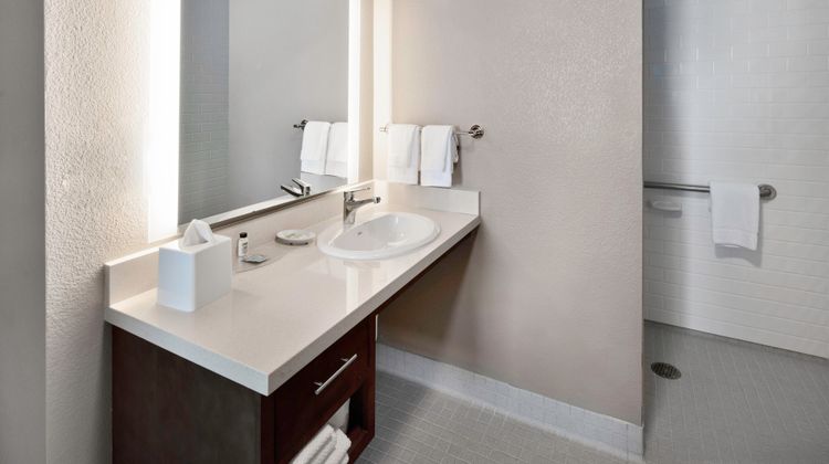 Staybridge Suites Irvine-John Wayne Arpt Room