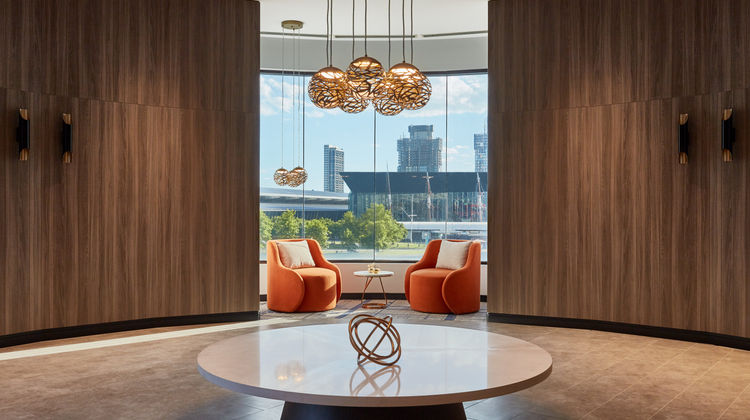 Crowne Plaza Melbourne Lobby